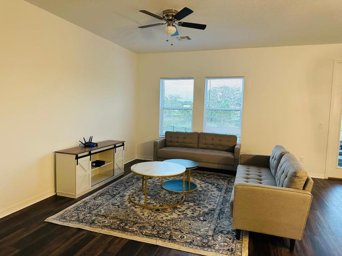Brand New Houes20min From Private W Tv At Championgate